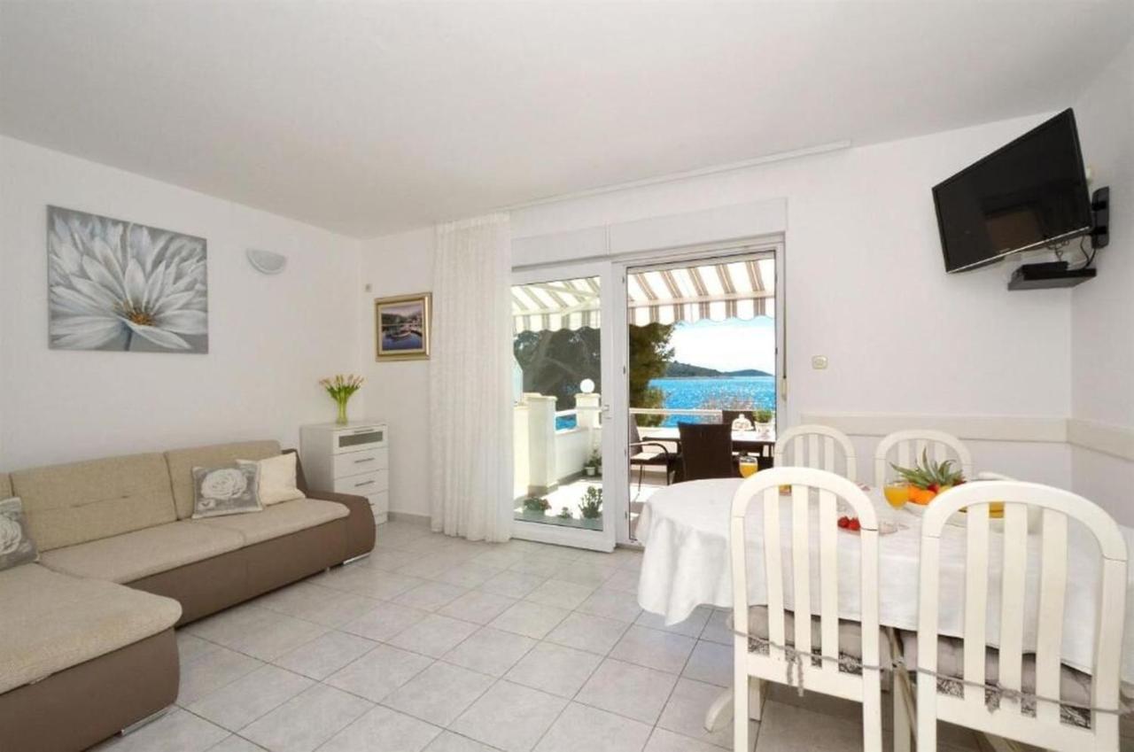 Apartments Sandy ロゴズニッツァ エクステリア 写真