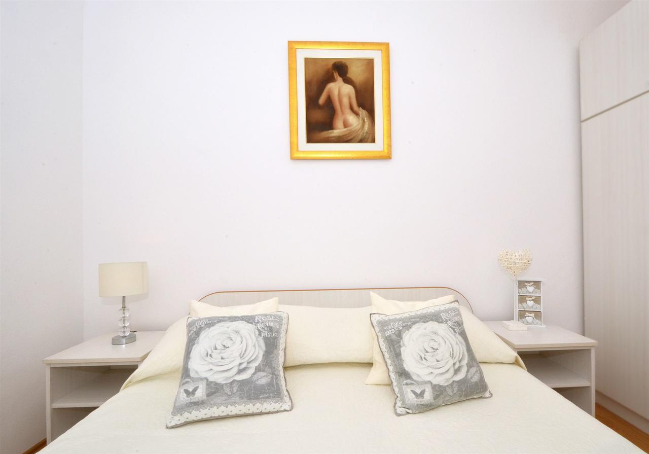 Apartments Sandy ロゴズニッツァ エクステリア 写真